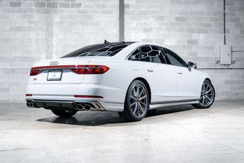 2023 Audi S8 4.0T