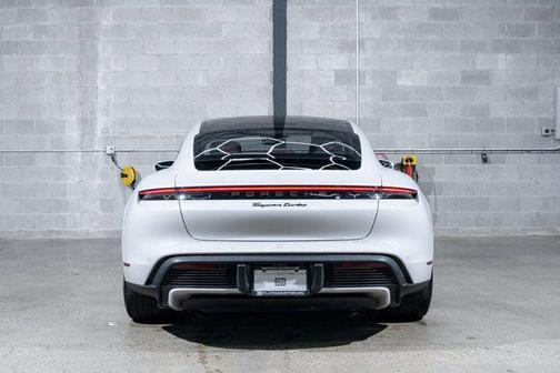 2021 Porsche Taycan Turbo AWD