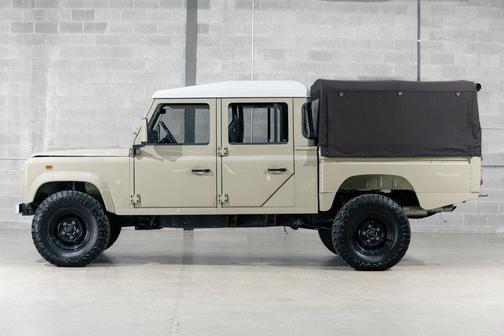 1994 Land Rover Defender RiverHouse Defender 130