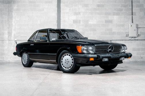 1988 Mercedes-Benz 560 SL