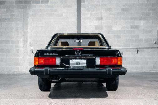 1988 Mercedes-Benz 560 SL