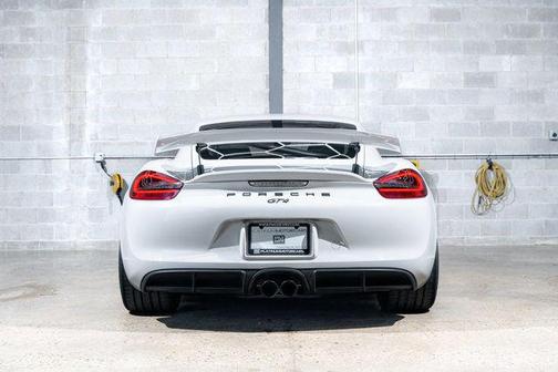 2016 Porsche Cayman GT4