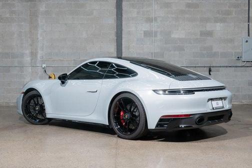 2024 Porsche 911 Carrera GTS