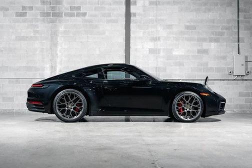 2020 Porsche 911 Carrera 4S