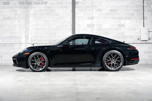 2020 Porsche 911 Carrera 4S