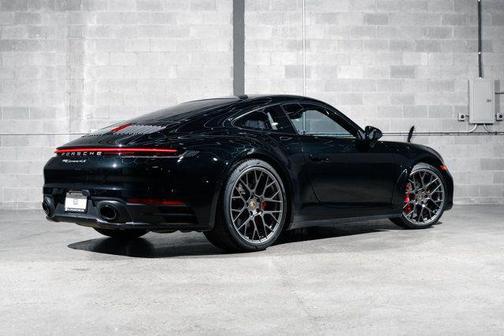 2020 Porsche 911 Carrera 4S