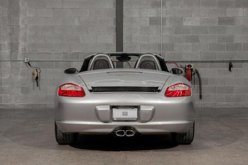 2005 Porsche Boxster 2dr Roadster