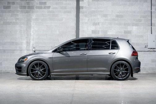 2017 Volkswagen Golf R 2.0T DSG