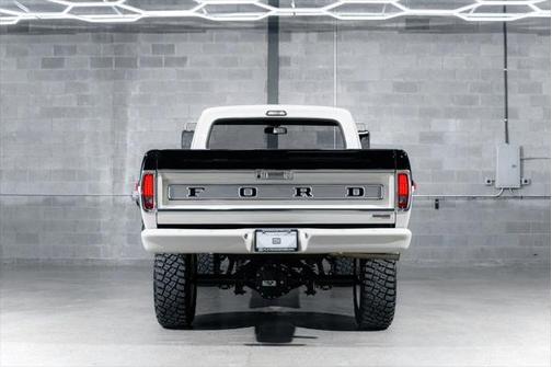 1972 Ford F-250 1972 Ford F250 Velocity Heritage Series