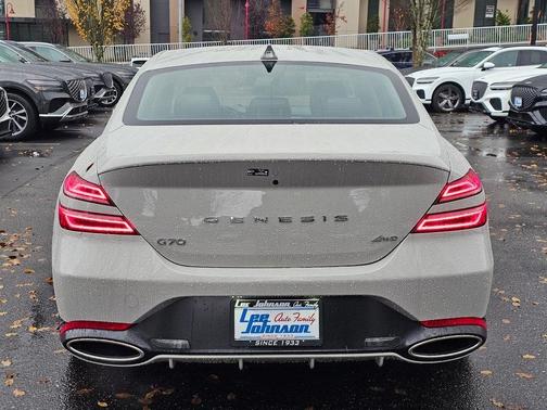 2026 Genesis G70 2.5T Standard