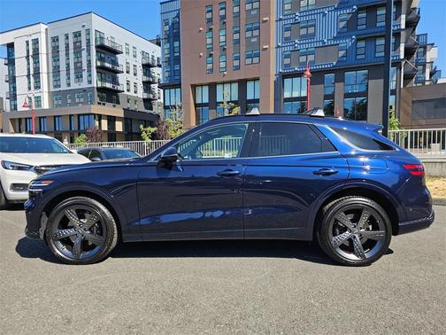 2025 Genesis GV70 2.5T
