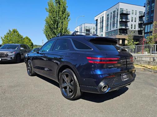 2025 Genesis GV70 2.5T