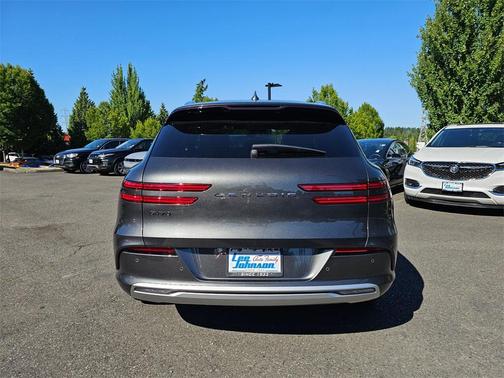 2024 Genesis Electrified GV70 Advanced