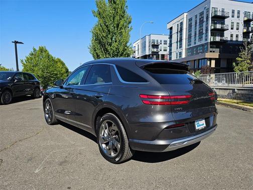2024 Genesis Electrified GV70 Advanced