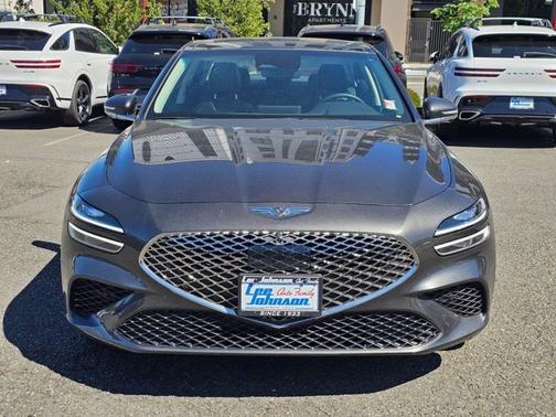 Makalu Gray 2026 Genesis G70 2.5T Prestige