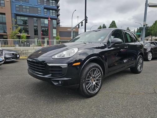 2017 Porsche Cayenne Platinum Edition