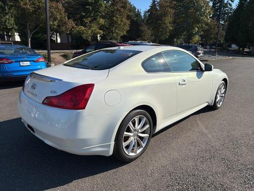 2012 INFINITI G37x Base