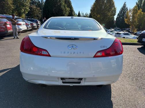 2012 INFINITI G37x Base