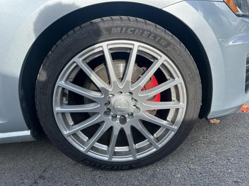 2015 Volkswagen Golf GTI AUTOBAHN