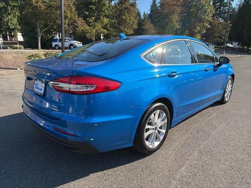 2020 Ford Fusion Hybrid SE