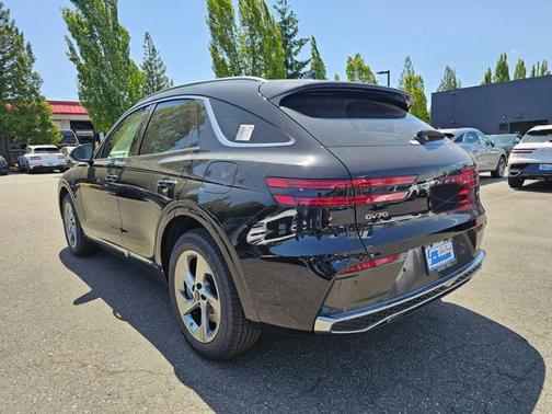 Vik Black 2026 Genesis GV70 2.5T Advanced