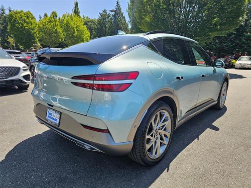 2024 Genesis GV60 Advanced