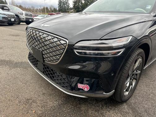 2024 Genesis Electrified GV70 Advanced