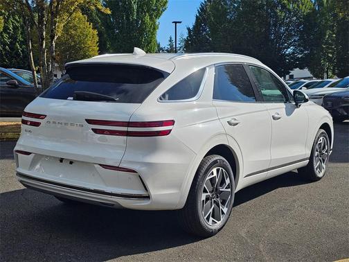 2026 Genesis Electrified GV70 Standard