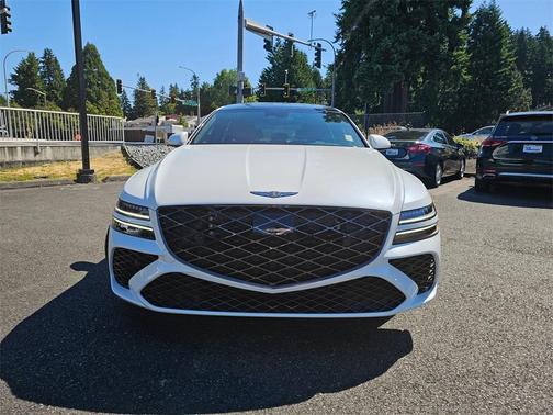 2025 Genesis G80 3.5T