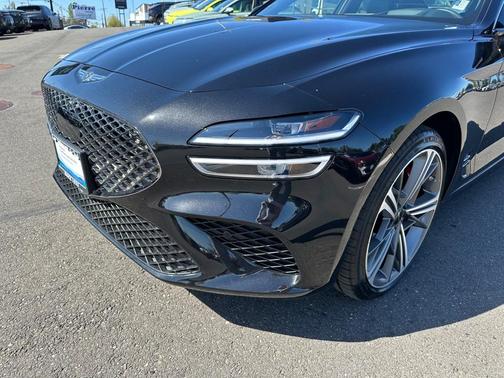 2025 Genesis G70 3.3T Sport Advanced