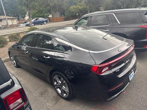 2022 Kia K5 EX