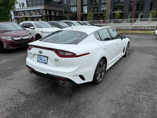 2019 Kia Stinger GT2