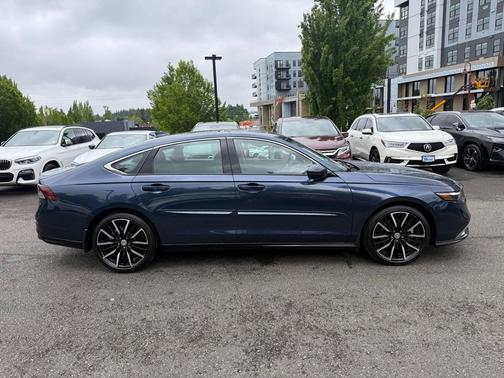 2023 Honda Accord Hybrid Touring