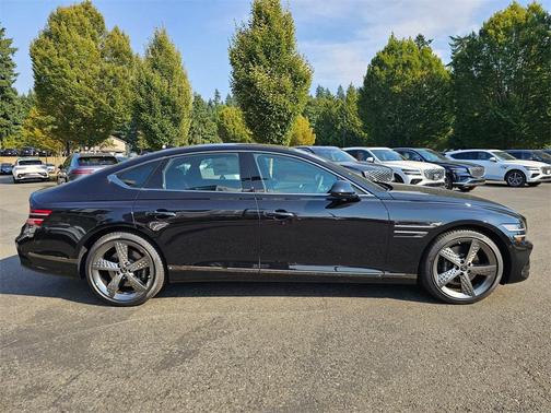 2025 Genesis G80 2.5T