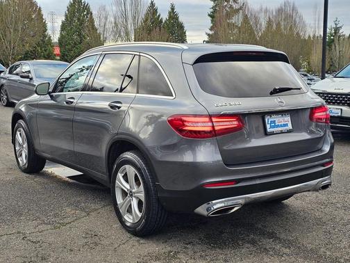 2018 Mercedes-Benz GLC 300 Base 4MATIC
