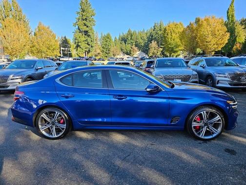 2025 Genesis G70 3.3T Sport Advanced