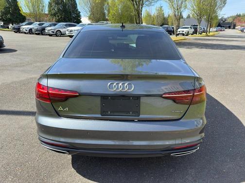 2021 Audi A4 45 S line quattro Premium