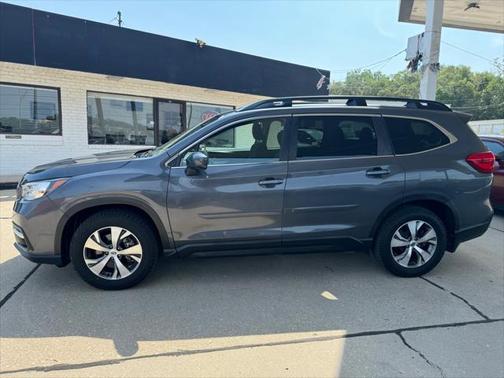 2022 Subaru Ascent Premium 8-Passenger
