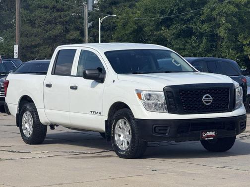 2017 Nissan Titan S