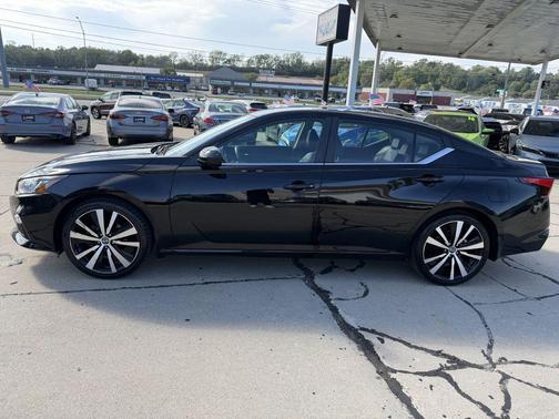 2019 Nissan Altima 2.5 SR