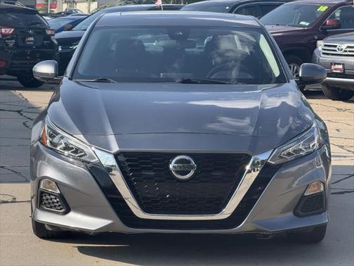 2021 Nissan Altima 2.5 SV
