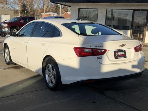 2023 Chevrolet Malibu 1LS