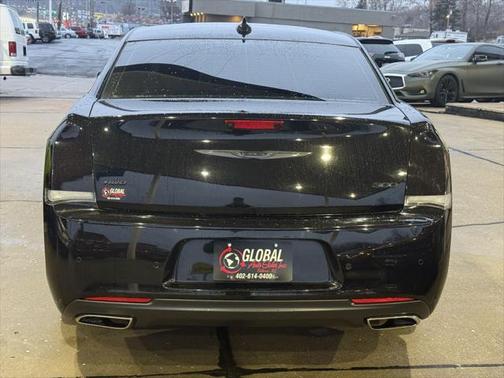 2022 Chrysler 300 Touring