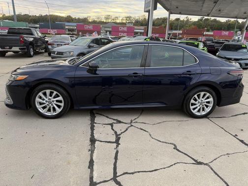 2021 Toyota Camry LE