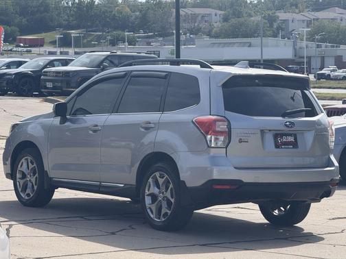 2018 Subaru Forester 2.5i Touring