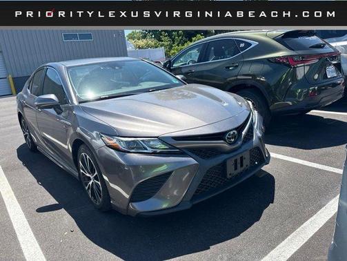 Predawn Gray Mica 2019 Toyota Camry SE