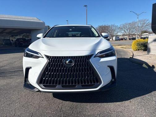 2026 Lexus NX 450h+ Luxury
