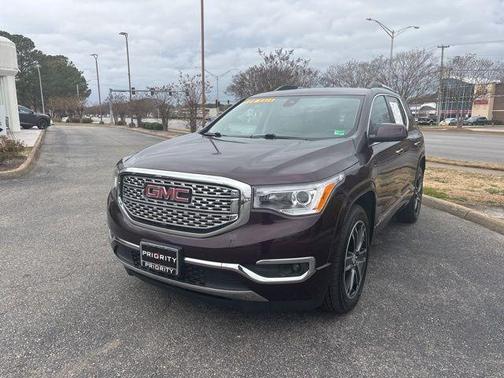 2017 GMC Acadia Denali