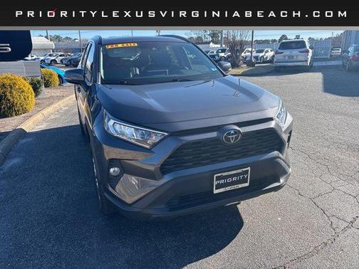 2019 Toyota RAV4 XLE Premium