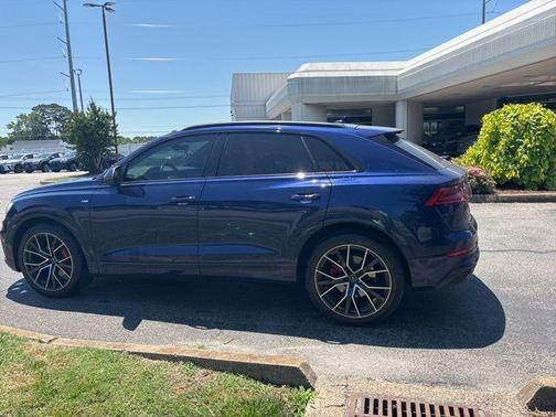 Navarra Blue Metallic 2019 Audi Q8 3.0T Premium Plus